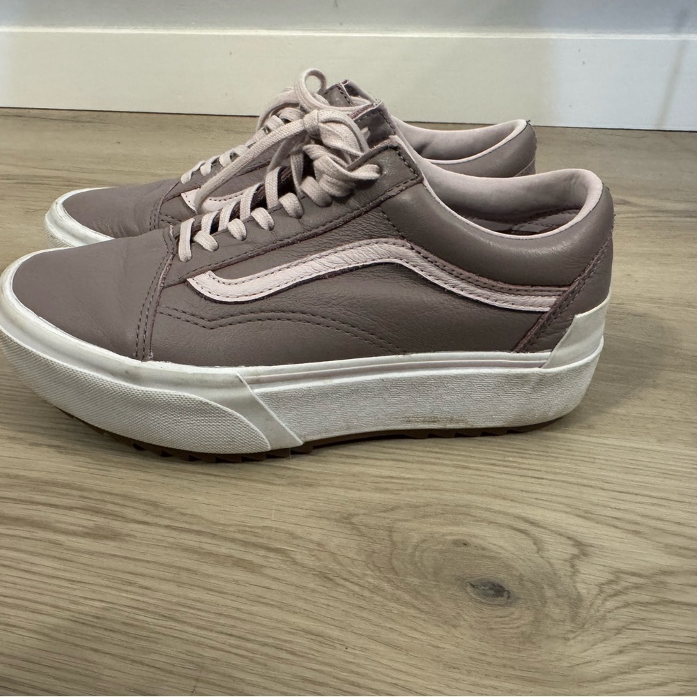 Vans Women's Mauve Sneakers